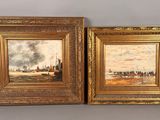 deux tableaux encadrés représentant des bateaux sur l'eau et un bateau au loin