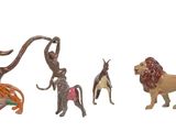 de nombreuses figurines représentant différents animaux sur fond blanc