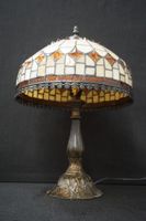 lampadaire de style Tiffany - abat-jour en vitrail avec un m… (photo 4)