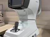 une photo d'un dispositif médical posé sur un comptoir