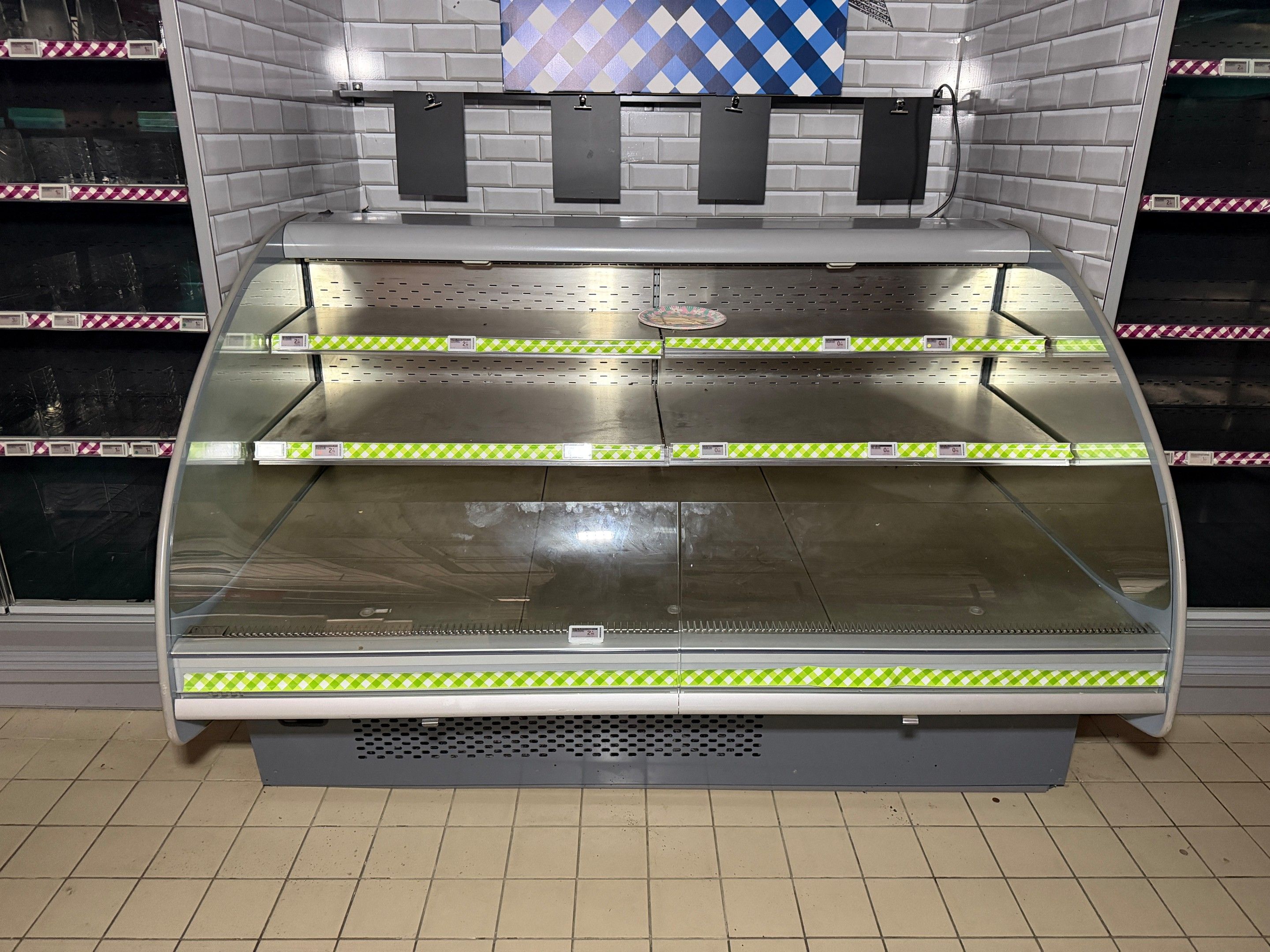 Vitrine réfrigérée service avant.