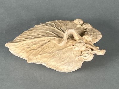 Emile GALLE (Lorraine), faïencerie de Nancy. Boîte couverte … - Photo 1