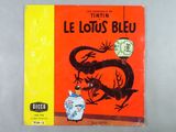 une photo d'un livre sur lequel figure l'image d'un dragon