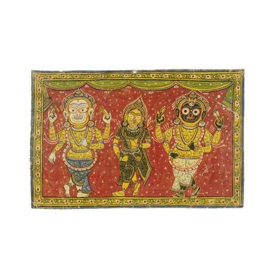une peinture représentant trois divinités sur fond rouge