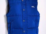 un gros plan sur un gilet bleu porté par un mannequin, mannequin, mannequin, mannequin, mannequin, mannequin, mannequin, mannequin, mannequin, mannequin, mannequin, mannequin, mannequin, mannequin, mannequin, mannequin, mannequin, mannequin, mannequin, mannequin, mannequin, mannequin, mannequin, mannequin, mannequin, mannequin, mannequin, mannequin, mannequin, mannequin, mannequin, mannequin, mannequin, mannequin, mannequin, mannequin, mannequin, mannequin, mannequin, mannequin, mannequin, mannequin, mannequin,