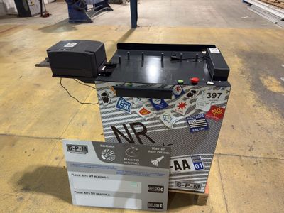 a machine that is sitting on top of a box