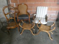 Ensemble comprenant : un fauteuil confortable bois et fond c…
