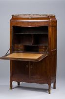 Armoire-secrétaire à abattant à pans coupés en merisier moul… (photo 2)