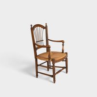 Fauteuil d'enfant provençal en bois et paillage. (photo 2)