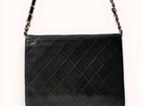 chanel black quilted leather shoulder bag with chain strap