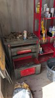 1 conteneur rouge N°372363 et son contenu : (photo 5)
