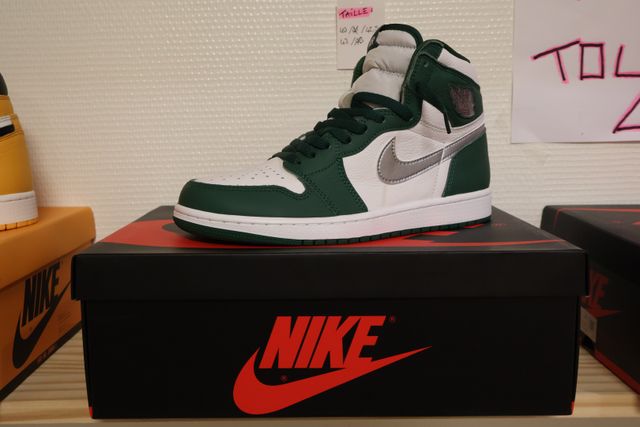 NIKE Air – Paire de basquets 1985 AIR JORDAN 1 RETRO HIGHT Taille...