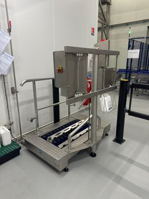 une photo d'une machine dans une usine