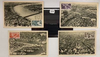 quelques vieilles cartes postales représentant une ville avec une rivière et un pont