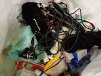 ESTHETIQUE COSMETIQUE Lot d'un 1/2 big bag contenant 300 art… (photo 3)