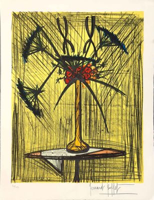 un dessin d'un vase de fleurs sur une table
