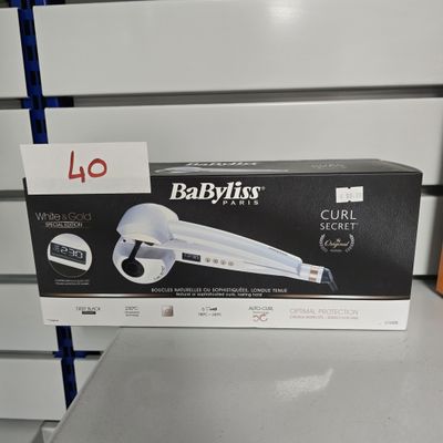 un sèche-cheveux Babylist exposé dans un magasin