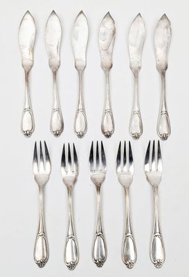 ERCUIS SUITE de 6 couteaux et de 5 fourchettes à poisson en …