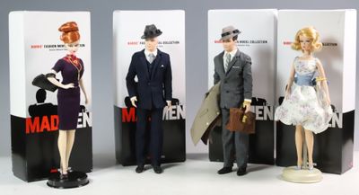 BARBIE SILKSTONE. Réunion de 4 poupées avec boite de la séri… - Photo 1