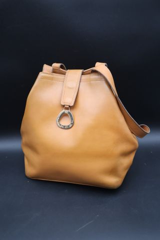 LANCEL – Sac en cuir Camel. État d’usage 