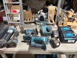 a lot of tools that are sitting on a table