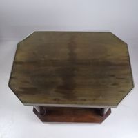 Table d'appoint octogonale ; plateau supérieur protégé par u… (photo 3)