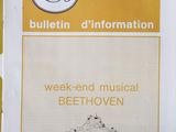 a sign on the wall that says bulletin d ' information