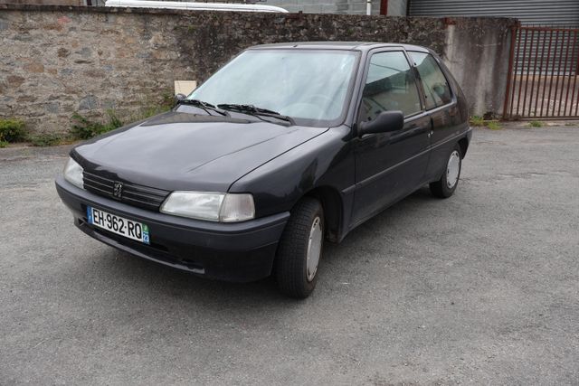 Véhicule particulier (succession des domaines) PEUGEOT 106 1.1 i ...