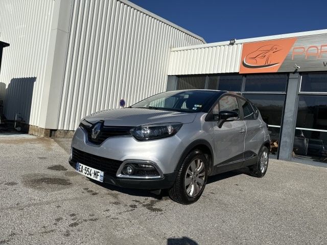 RENAULT CAPTUR 1.2 TCE 120 ZEN EDC - MEC: 16/03/2016 - Km co…