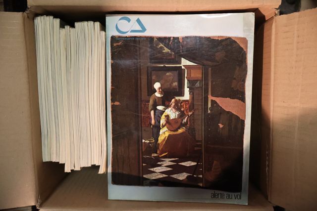 Lot de 7 cartons : revue connaissance des arts , livres d’art , r...