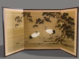 an image of a screen with two birds on it