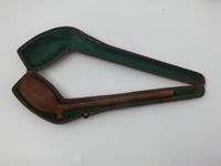 Réunion d'objets de fumeur comprenant une pipe, des briquets… (photo 2)