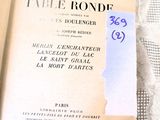 a book with a picture of a woman ' s table ronde written on it