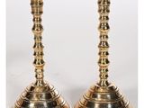 paire de chandeliers anciens en laiton