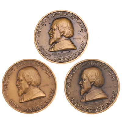 three bronze medallions depicting the three presidents of the united states