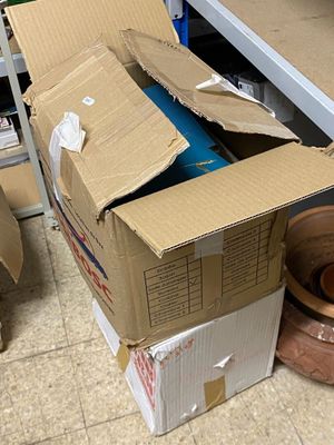 *** LOT *** Réunion de 2 cartons de livres