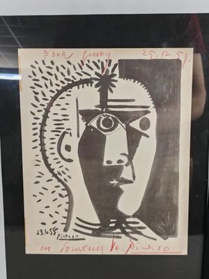 tableau représentant le visage d'une femme avec une croix sur le front