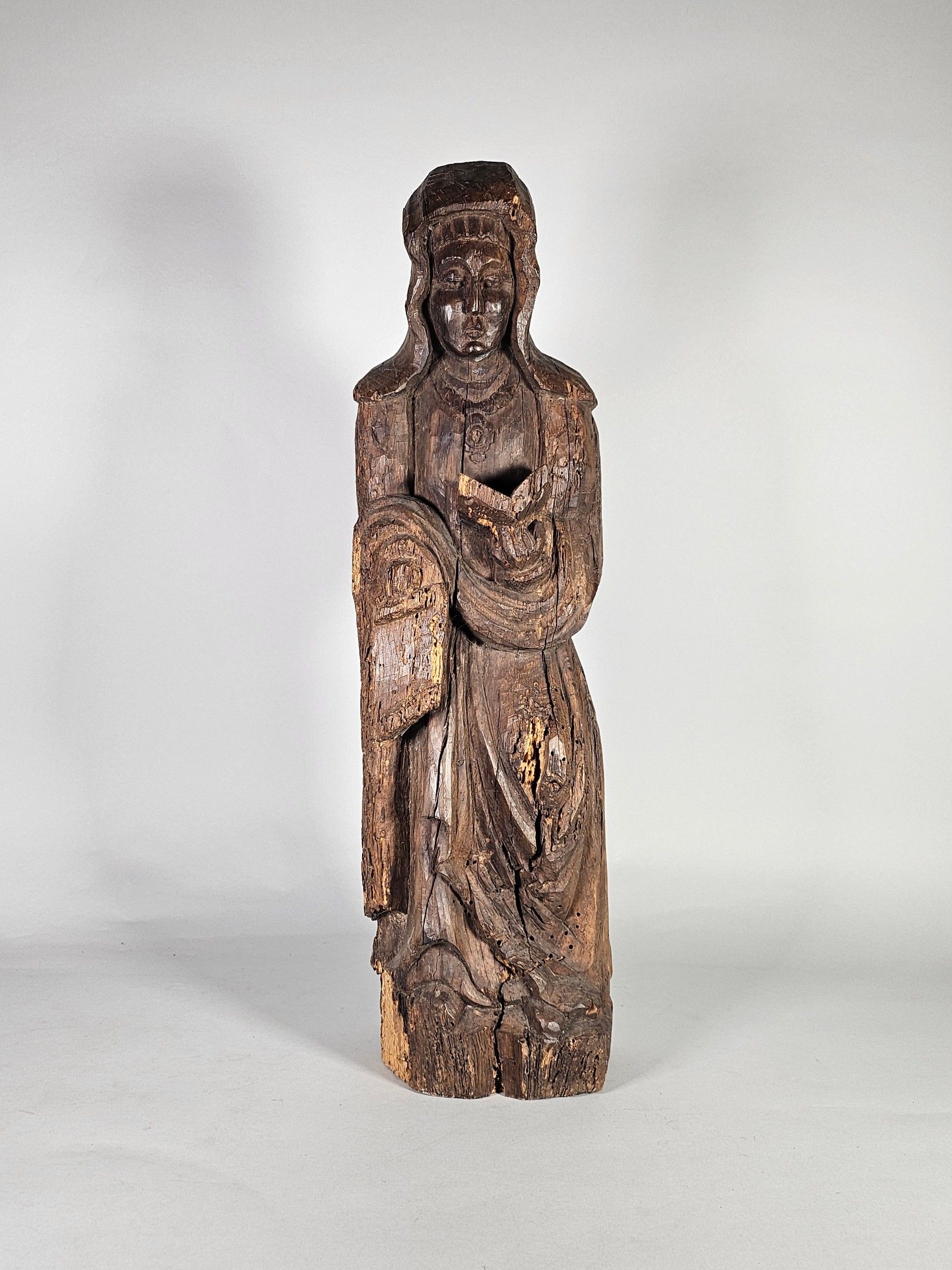 Objets d'art & Curiosités