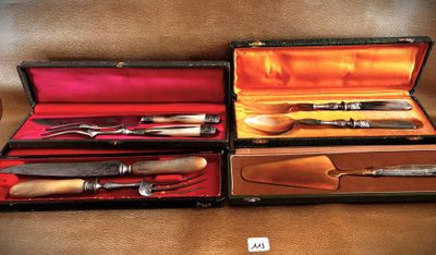 four different types of knives and knives in a case