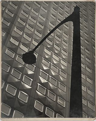 Earle W. Brown (Données biographiques inconnues)