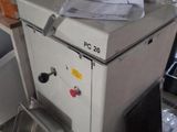 a machine that is sitting in the middle of a room
