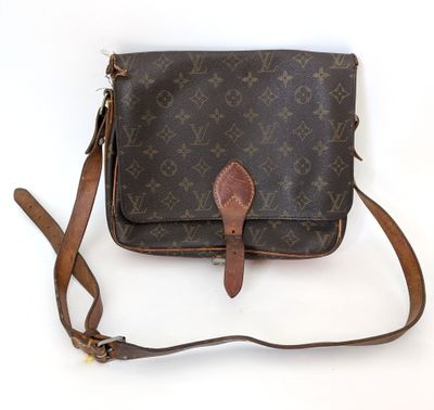 vintage louis vuitton monogram canvas cross body bag