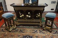 Joli bar vintage avec 2 tabourets assortis - laque de Chine …
