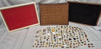 "LOT DE PIN’S AVEC 3 TABLEAUX Lot comprenant :