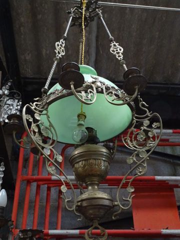 Important lustre Napoléon III suspension opaline verte H : 100