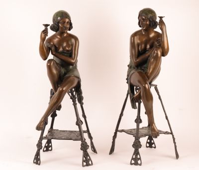 Paire DE Grandes Sculptures "Femme À LA Coupe DE Champagne" …