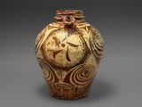 l'image d'un vase orné d'un motif