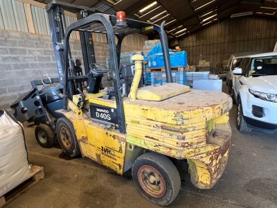 Chariot élévateur DAEWOO D40S DE 1997 vendu en l'état