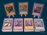 six types différents de cartes Yu-Gi-Oh ! exposées