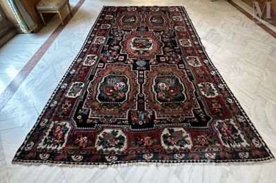 Tapis d'Orient 298 x 210 cm
